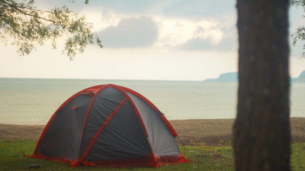 Informa about Tent Location and Coordinates to friends